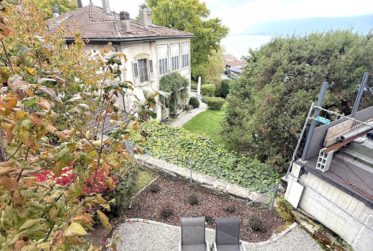 Petite maison meublée de 2.5 pièces avec terrasse et jardinet