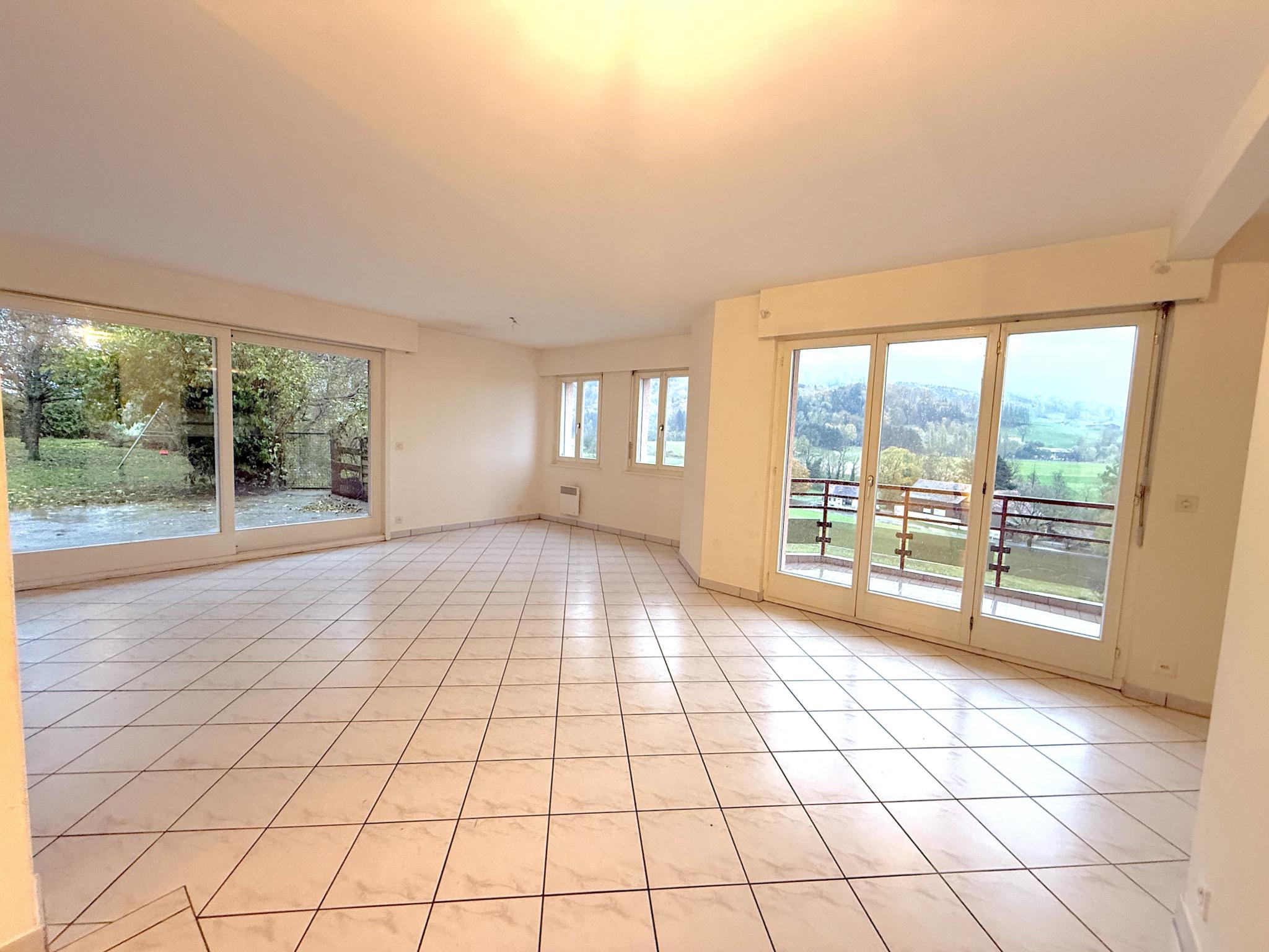 Grande maison familiale avec jardin et terrasse - FORT POTENTIEL