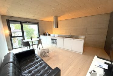 Petite maison meublée de 2.5 pièces avec terrasse et jardinet