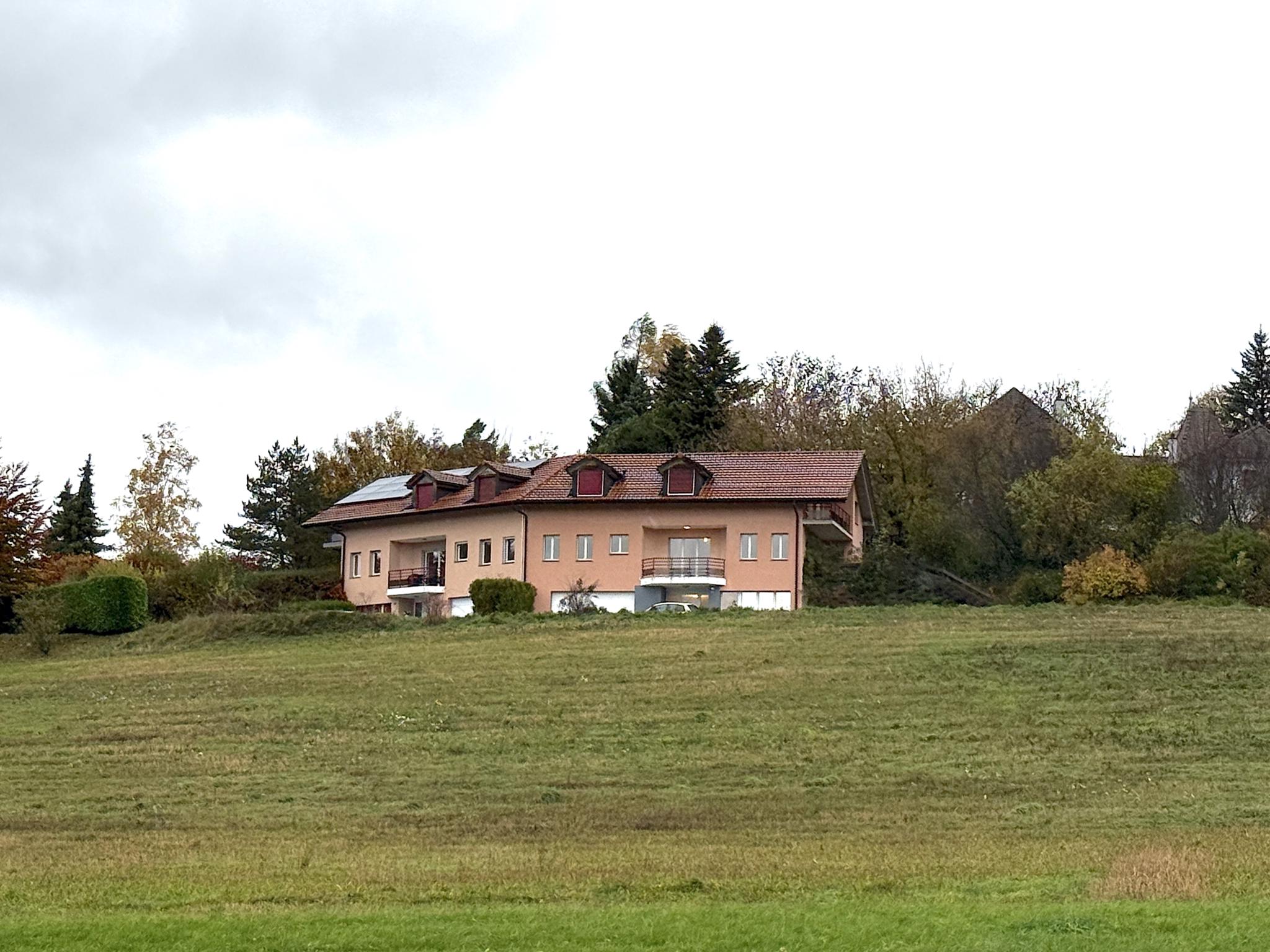 Grande maison familiale avec jardin et terrasse - FORT POTENTIEL