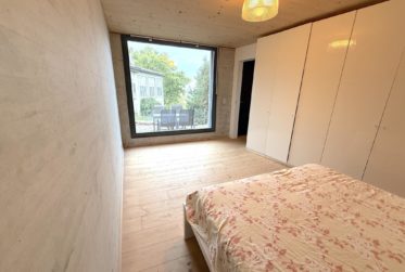 Petite maison meublée de 2.5 pièces avec terrasse et jardinet