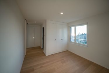 NEUF ! Somptueux appartement en attique de 3.5 pièces de haut standing avec grande terrasse
