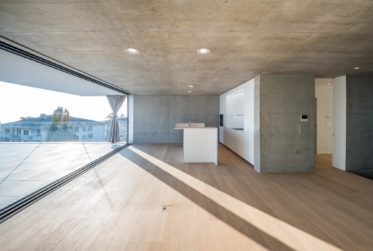 NEUF ! Somptueux appartement en attique de 3.5 pièces de haut standing avec grande terrasse