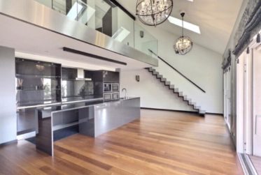 Magnifique appartement en duplex de 5.5 pièces avec sur le lac